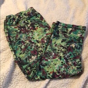 Capri length leggings